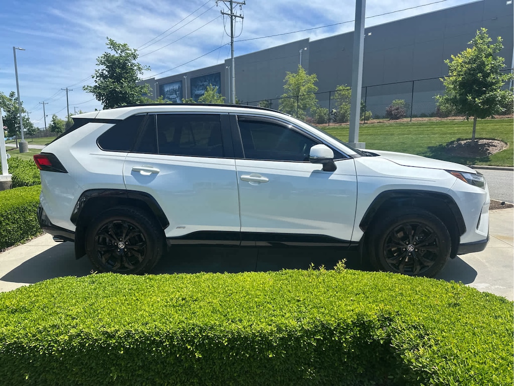 Used 2024 Toyota RAV4 Hybrid SE SUV