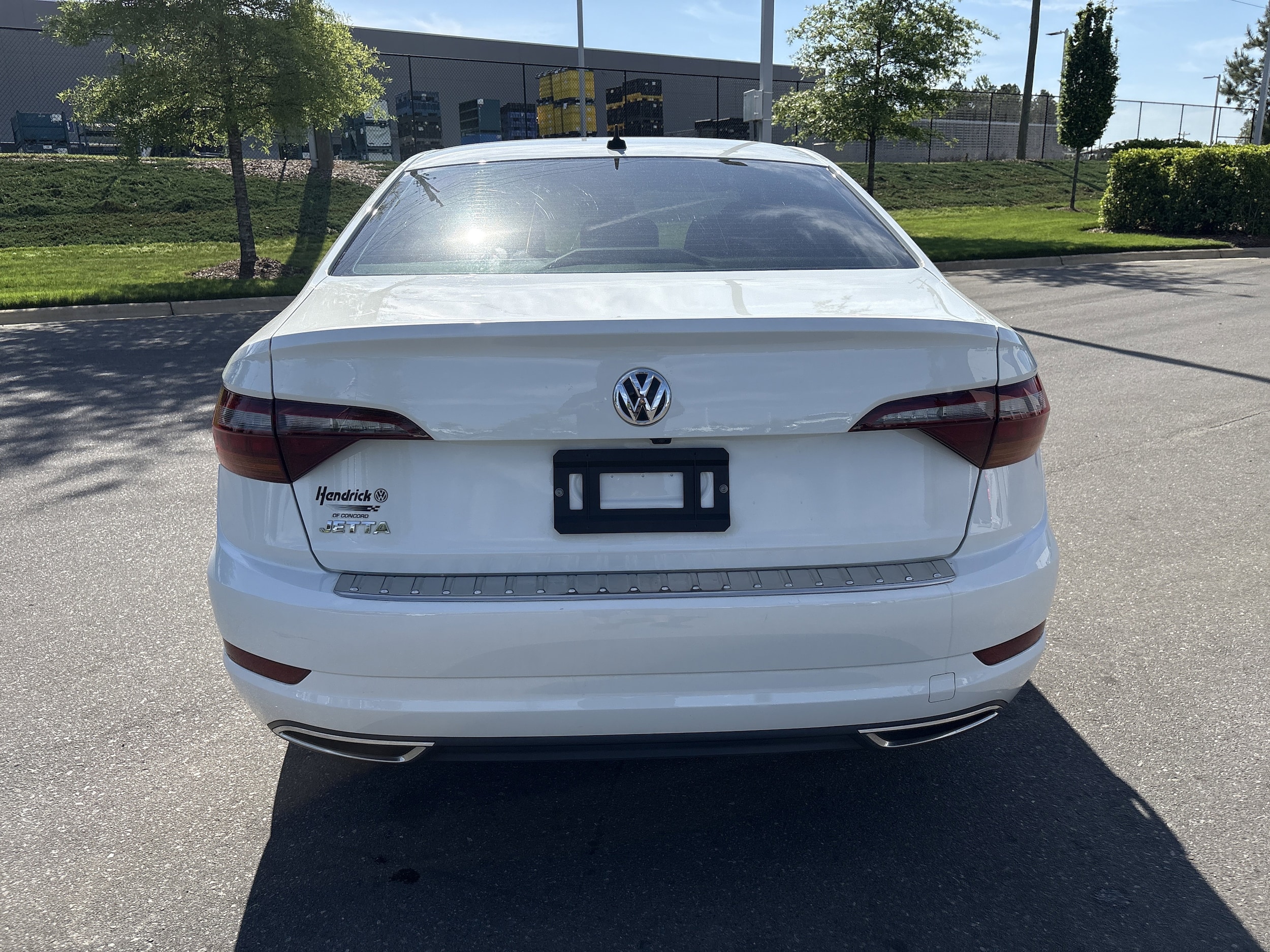 2019 Volkswagen Jetta 1.4T R-Line w/ULEV photo 3