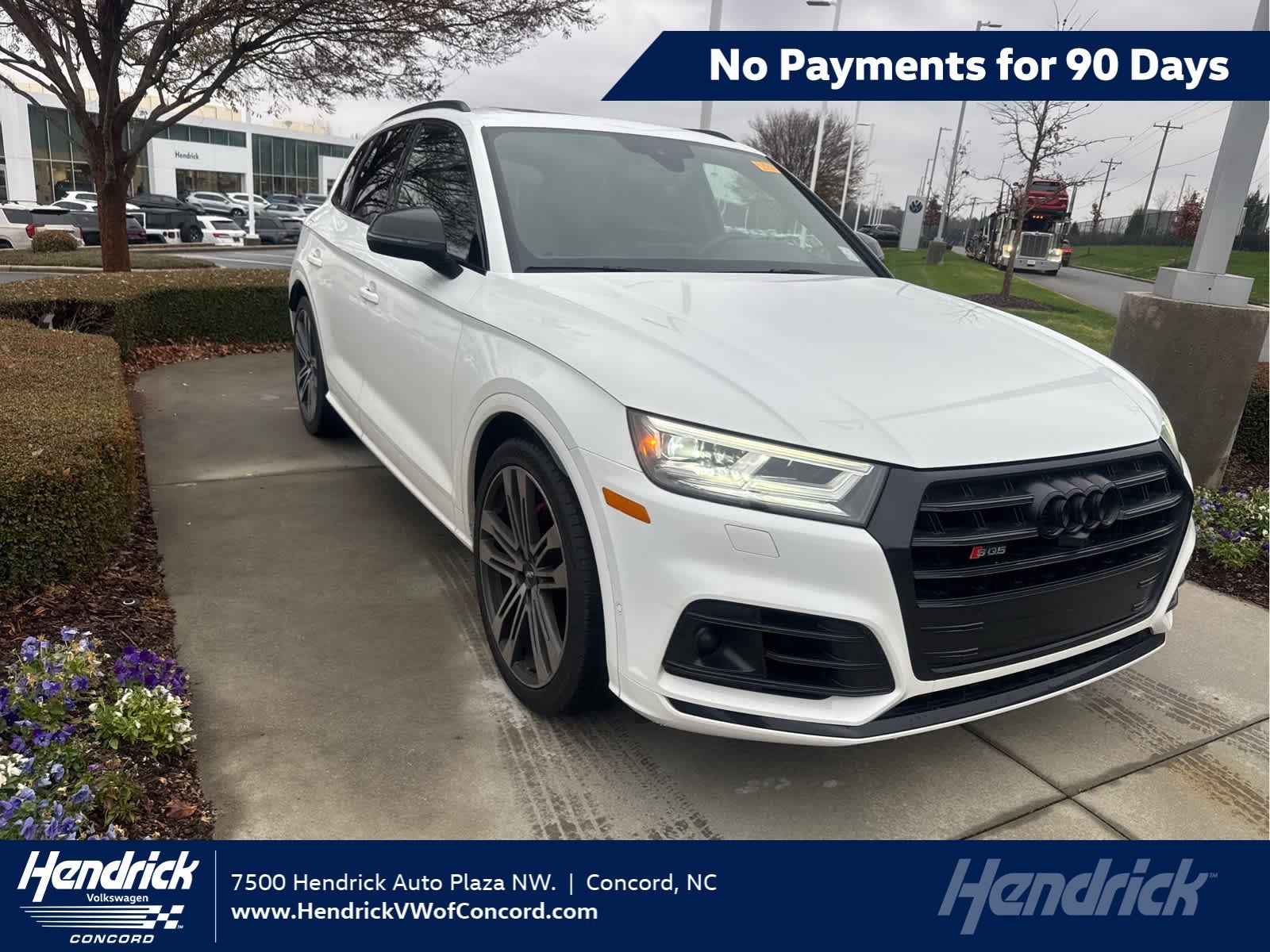 2020 Audi SQ5 Prestige's photo