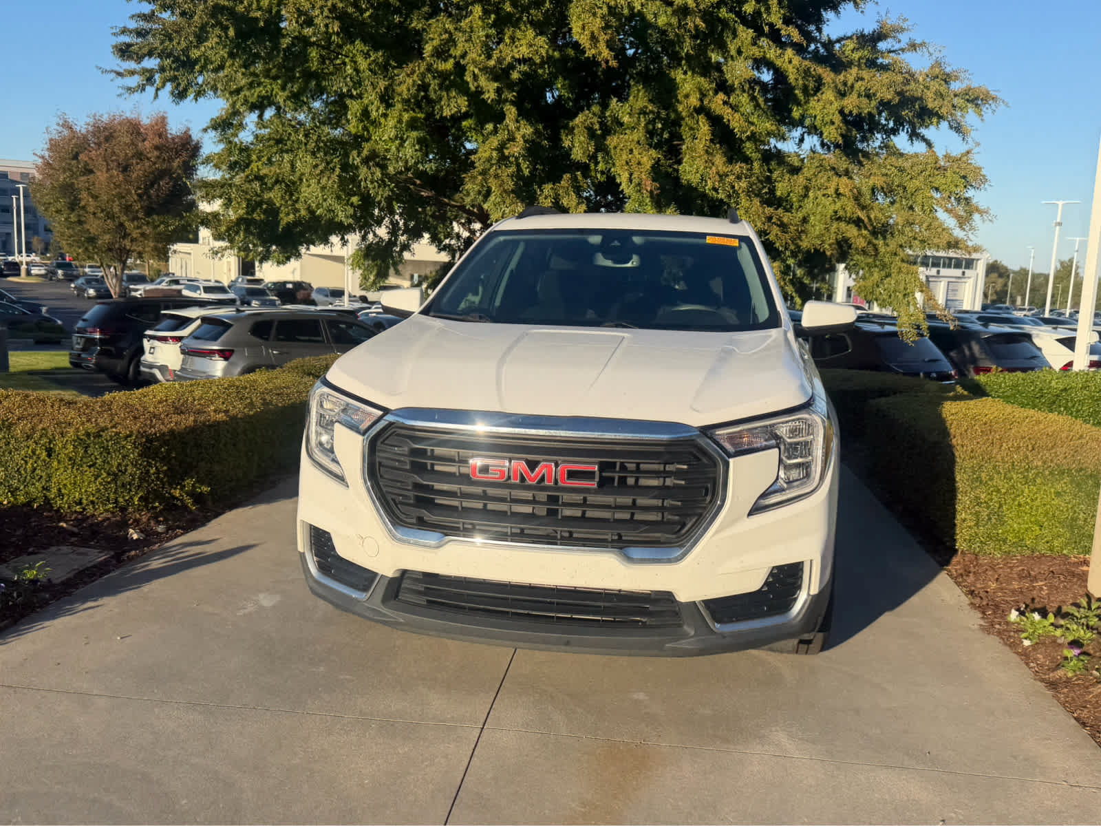 Used 2022 GMC Terrain SLE SUV