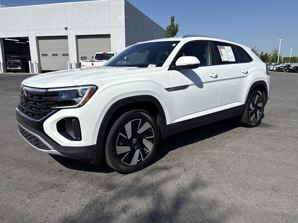 Certified 2025 Volkswagen Atlas Cross Sport 2.0T SE w/Technology SUV