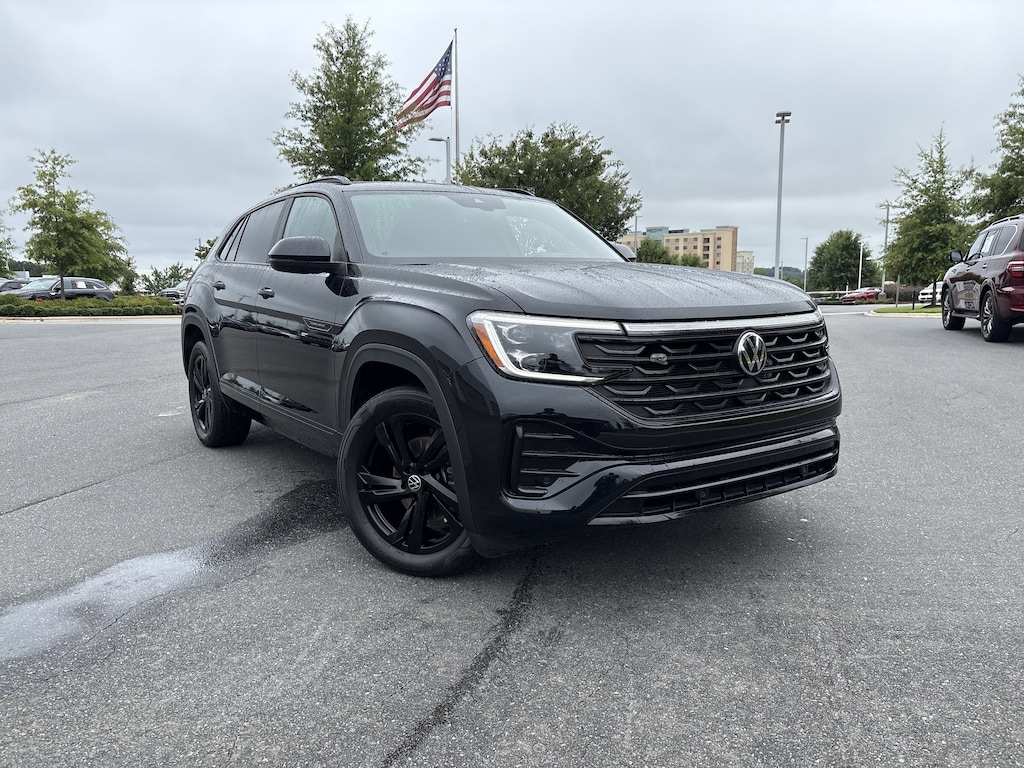 Certified 2026 Volkswagen Atlas Cross Sport 2.0T SEL R-Line Black SUV
