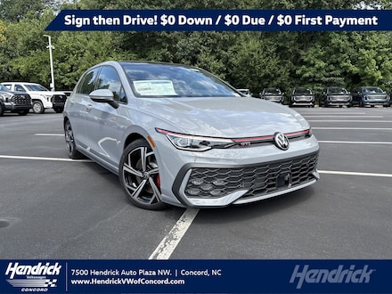 2025 Volkswagen Golf GTI 2.0T SE Hatchback