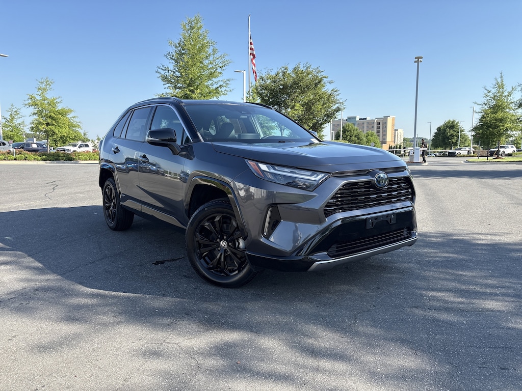 Used 2022 Toyota RAV4 Hybrid XSE SUV