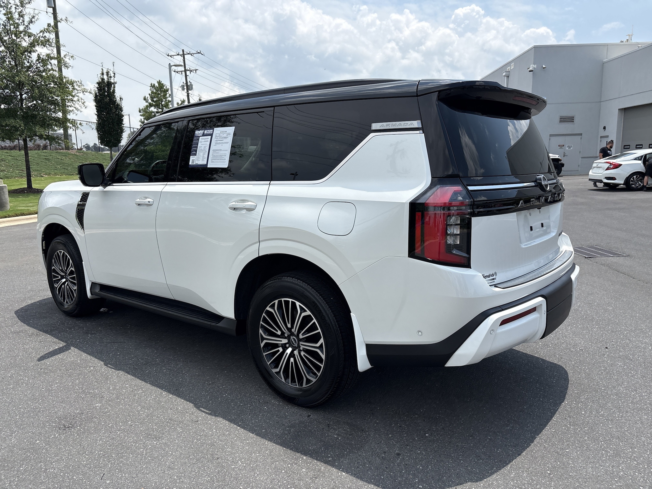 2025 Nissan Armada Platinum