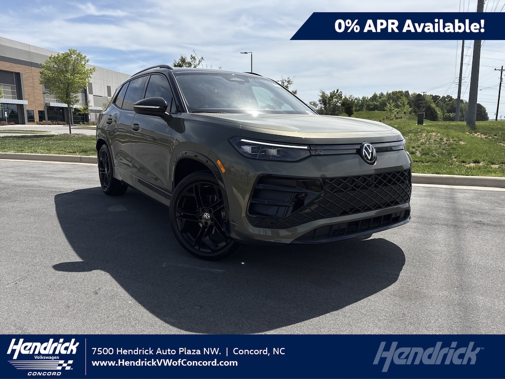 New 2026 Volkswagen Tiguan 2.0T SE R-Line Black SUV