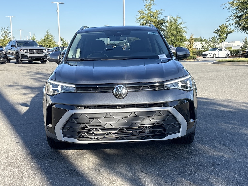 Certified 2026 Volkswagen Taos 1.5T SE SUV