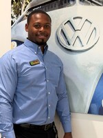 Staff member D’Angelo Jones from ID_bf74ce706f3b