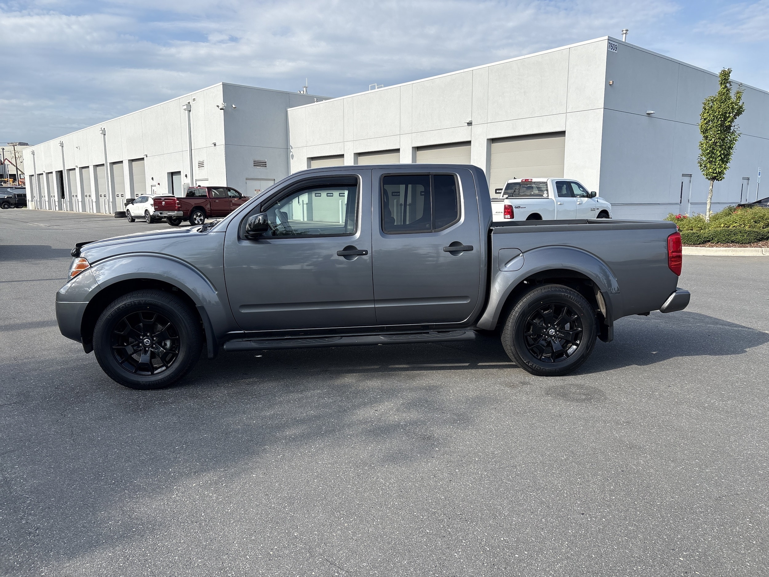 2020 Nissan Frontier SV