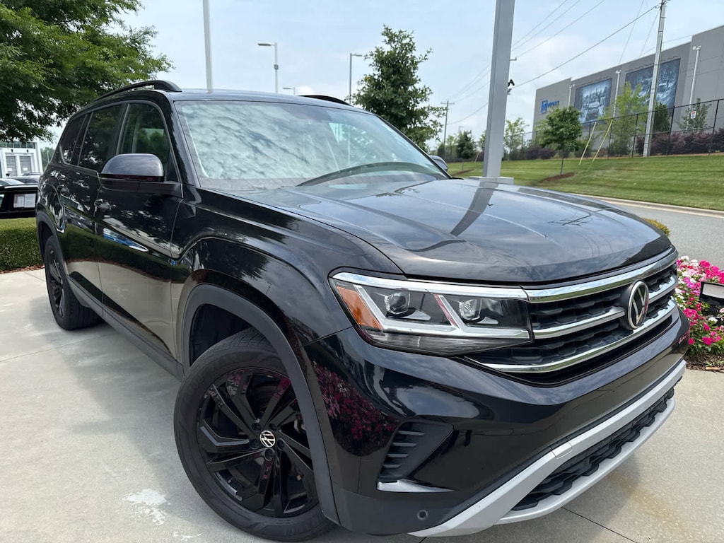 Used 2022 Volkswagen Atlas 3.6L V6 SE w/Technology SUV