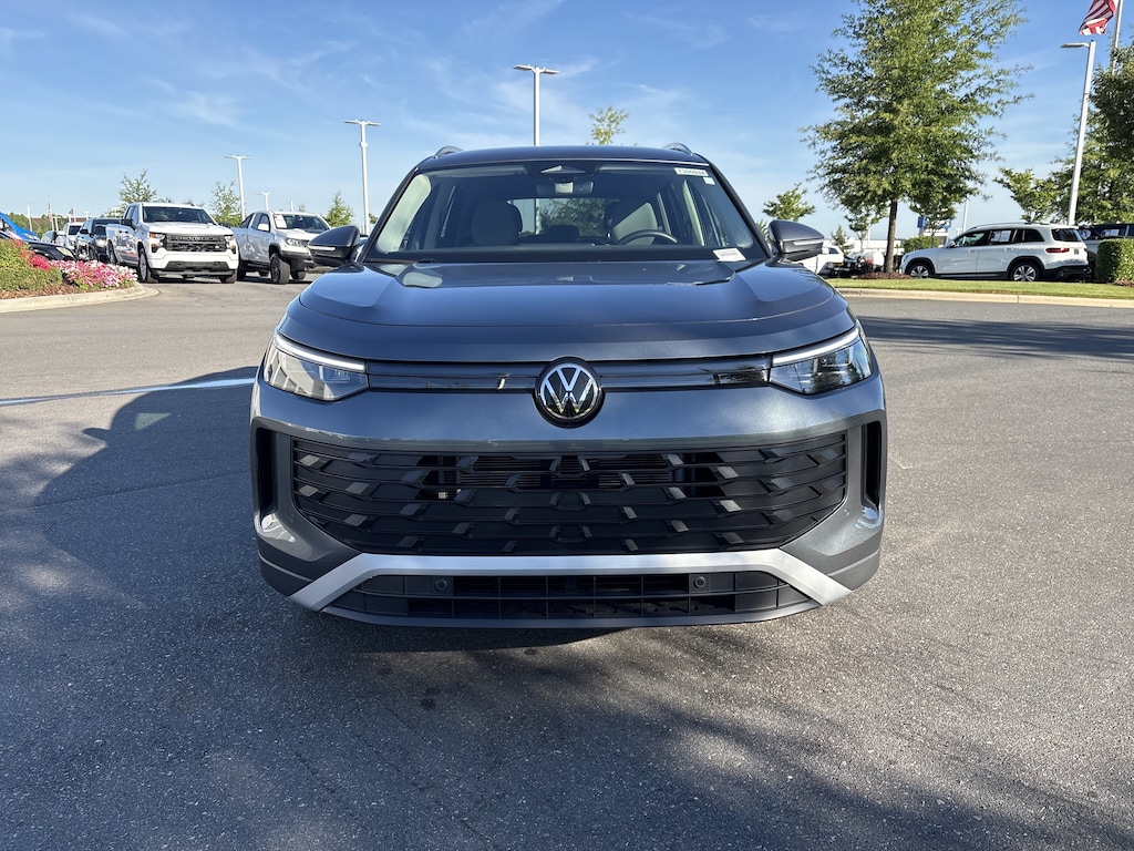 Certified 2026 Volkswagen Tiguan 2.0T SE SUV