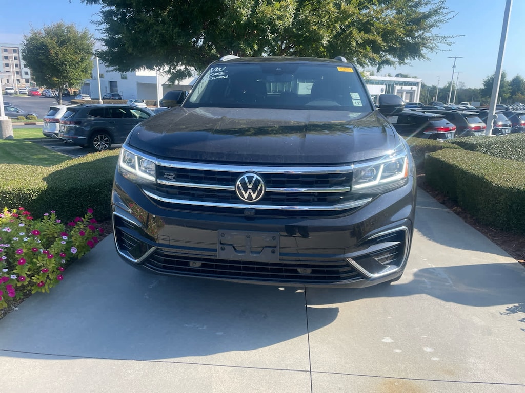Used 2022 Volkswagen Atlas Cross Sport 3.6L V6 SEL Premium R-Line SUV