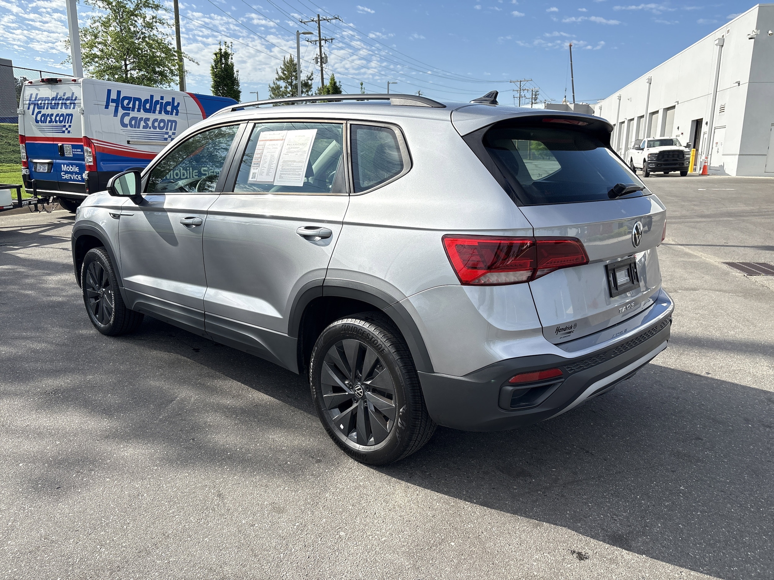 2024 Volkswagen Taos 1.5T S photo 6