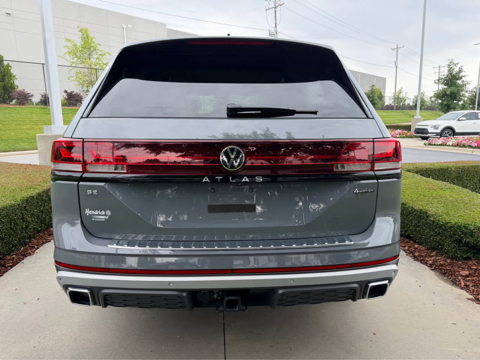 Volkswagen Atlas 2.0T Peak Edition SE W/Technology