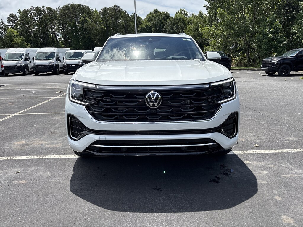 New 2026 Volkswagen Atlas Cross Sport SEL Premium R-Line SUV