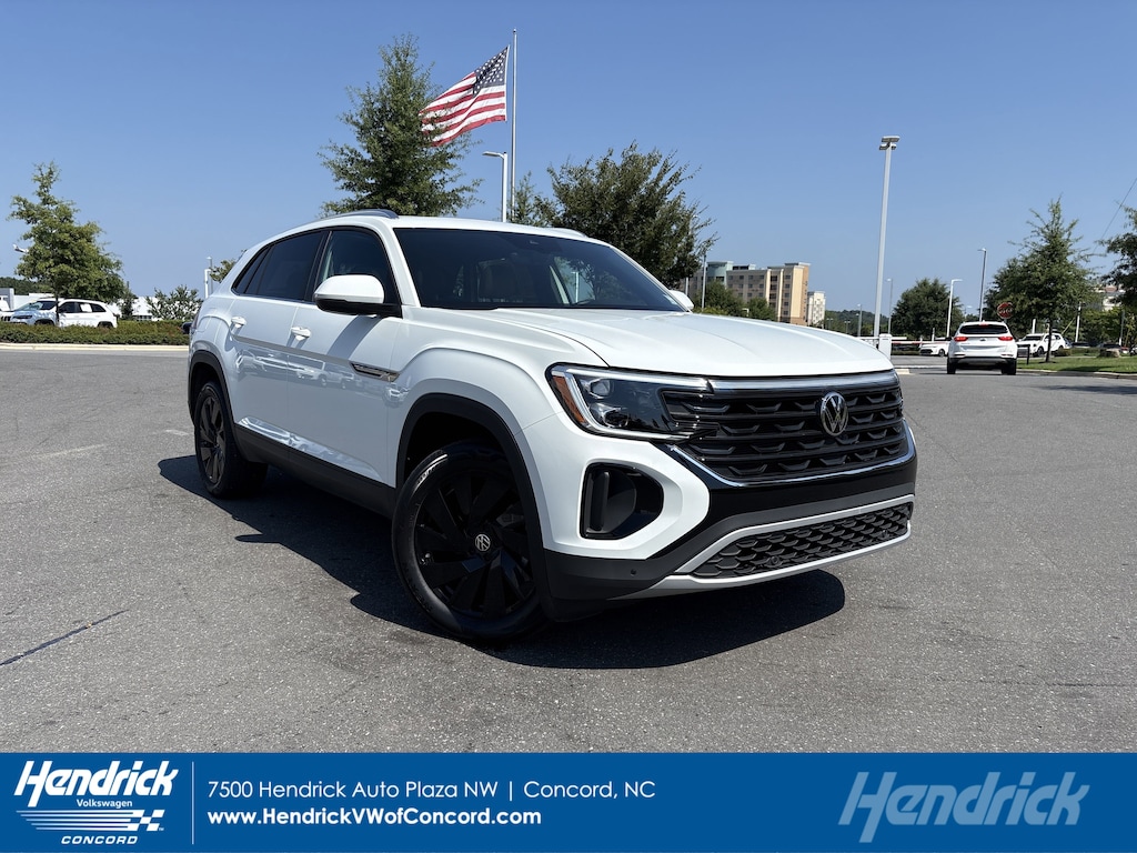 Certified 2025 Volkswagen Atlas Cross Sport 2.0T SE w/Technology SUV