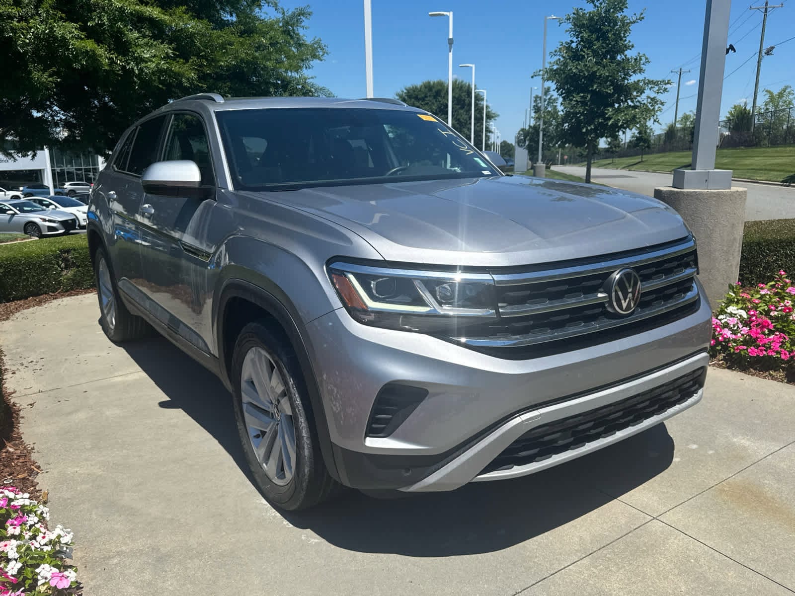 Volkswagen Atlas Cross Sport 3.6L V6 SE W/Technology
