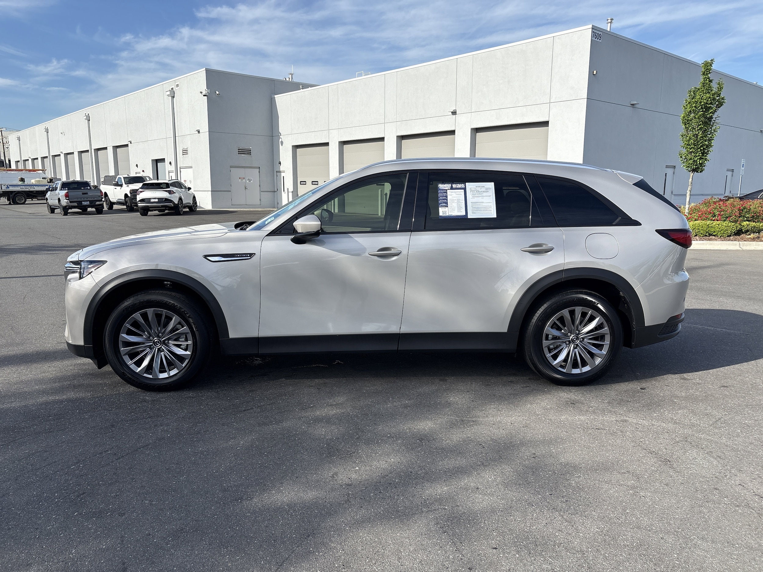 2025 Mazda CX-90 3.3 Turbo Preferred Package photo 4