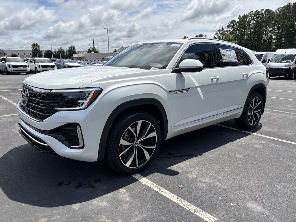 New 2026 Volkswagen Atlas Cross Sport SEL Premium R-Line SUV