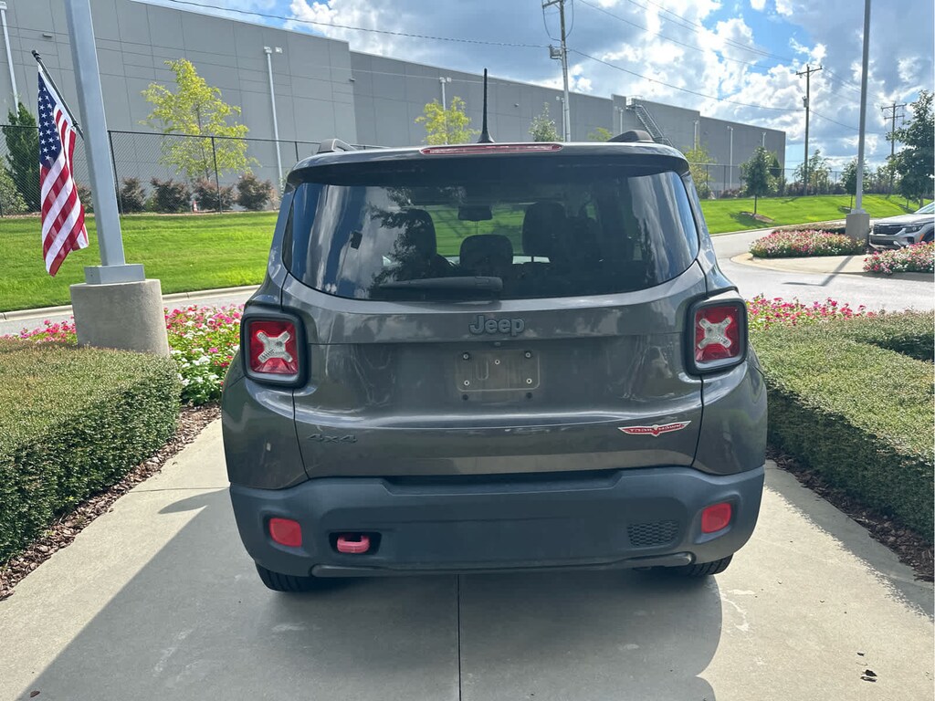 Used 2016 Jeep Renegade Trailhawk 4x4 SUV