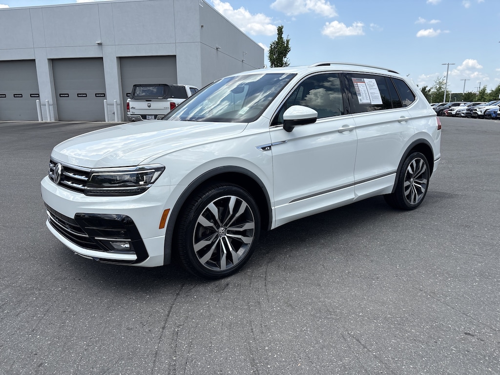 Certified 2020 Volkswagen Tiguan 2.0T SEL Premium R-Line 4MOTION SUV