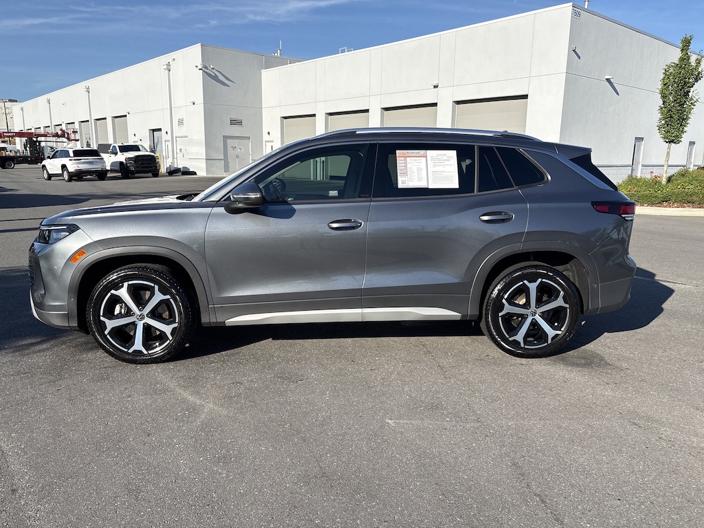 Used 2026 Volkswagen Tiguan SE SUV