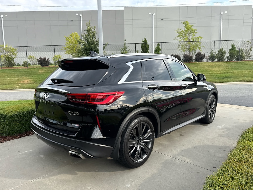 Used 2020 INFINITI QX50 ESSENTIAL SUV