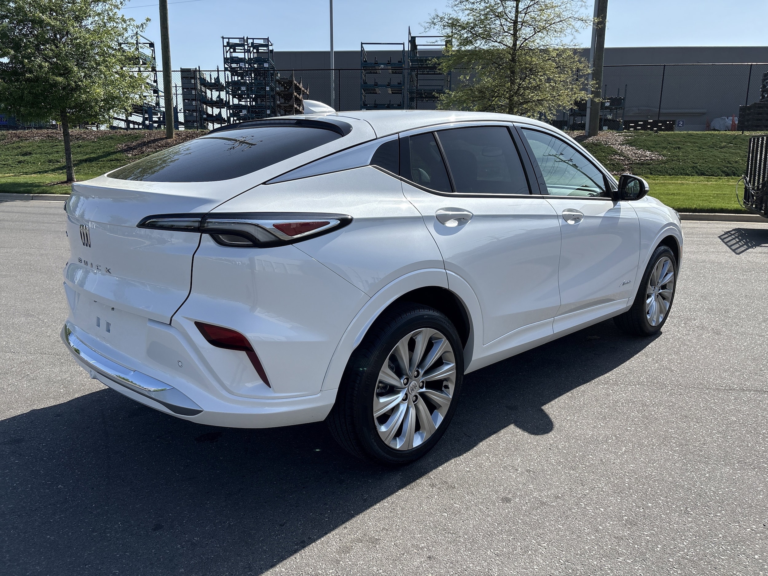 2025 Buick Envista Avenir photo 3