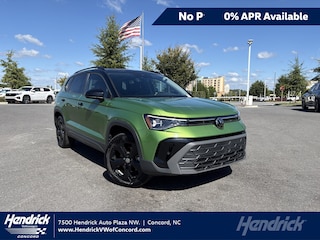 2025 Volkswagen Taos 1.5T SE Black SUV