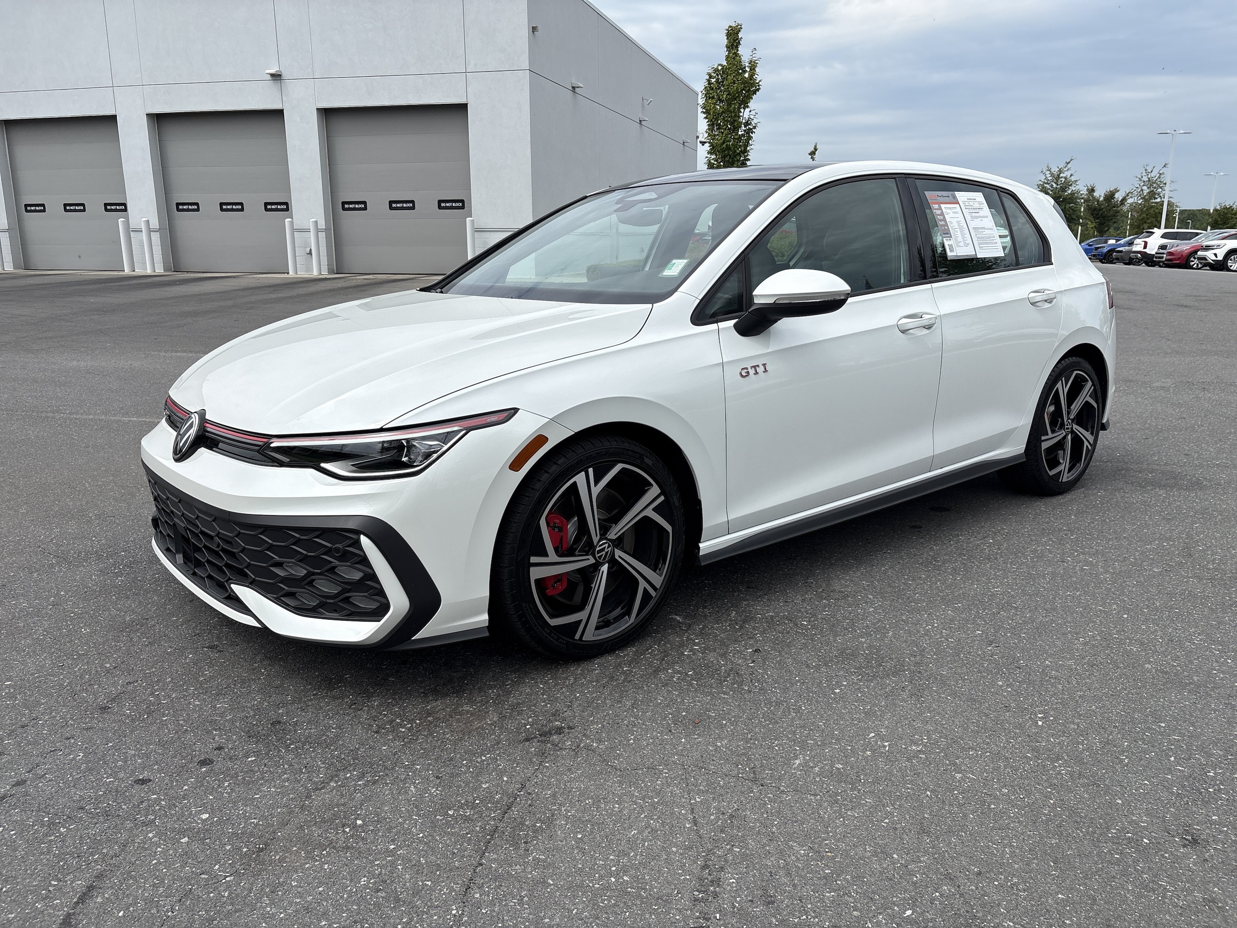 Volkswagen Golf GTI SE
