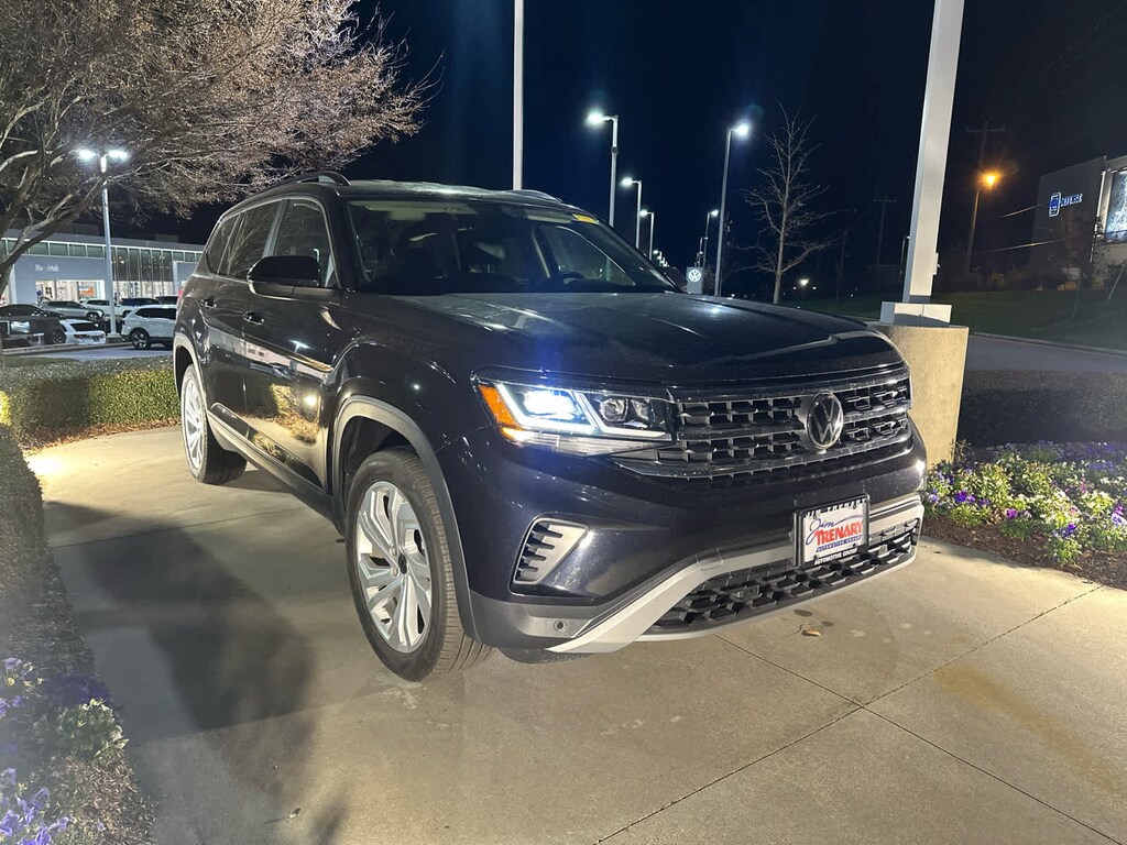 Used 2023 Volkswagen Atlas 2.0T SE w/Technology SUV