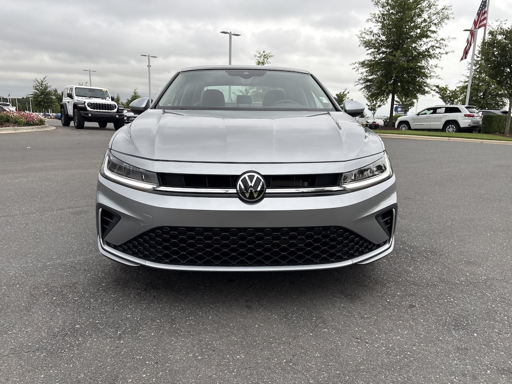 Certified 2026 Volkswagen Jetta 1.5T SE Sedan