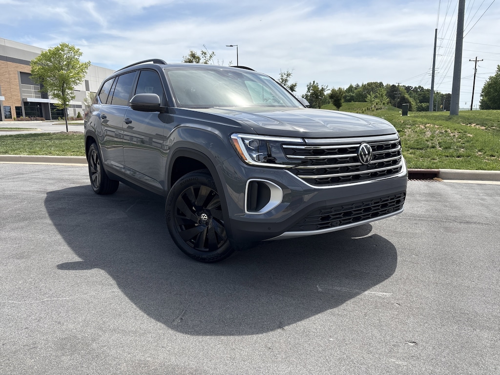 New 2026 Volkswagen Atlas 2.0T SE w/Technology SUV