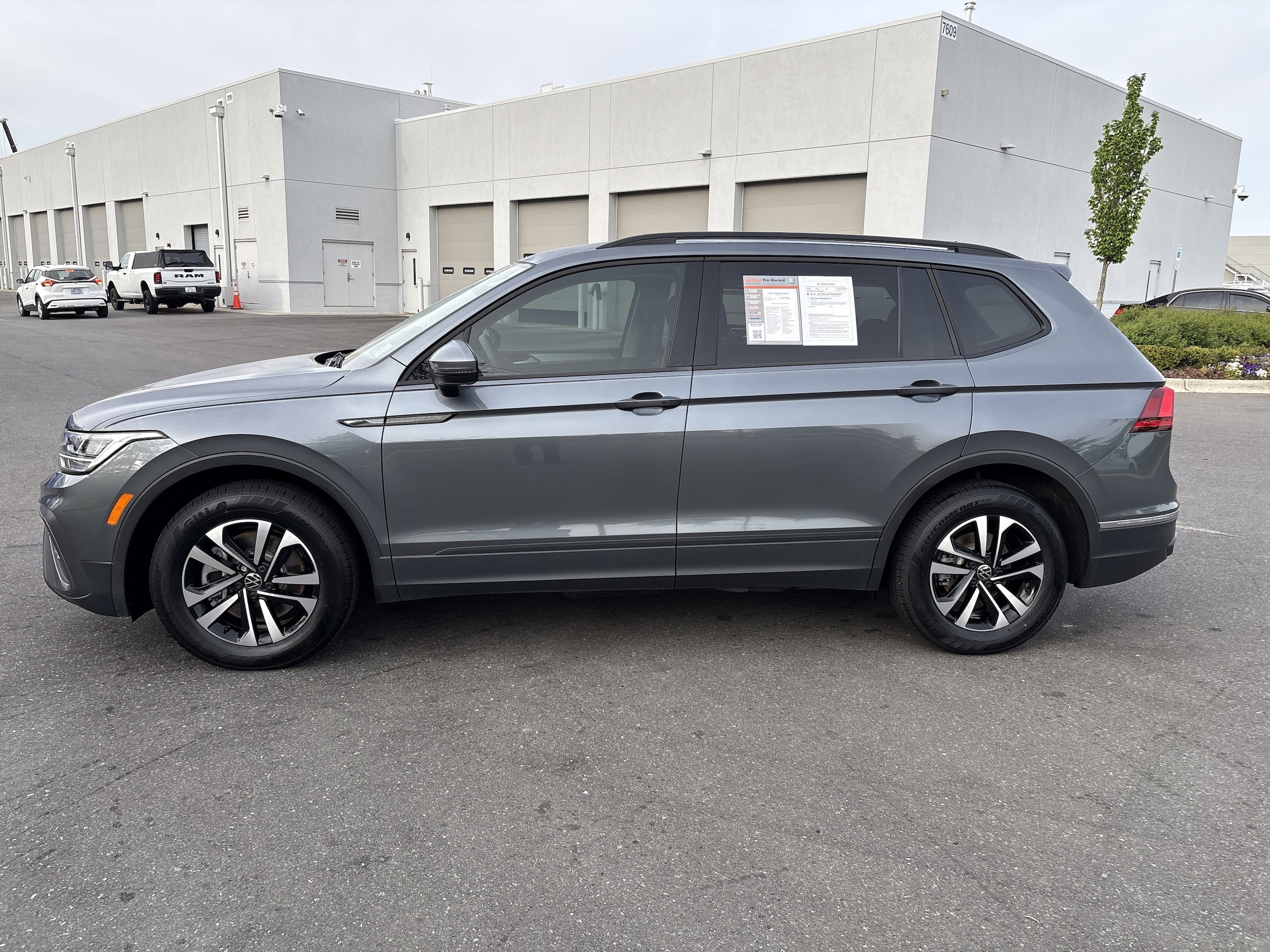 2023 Volkswagen Tiguan 2.0T S photo 5