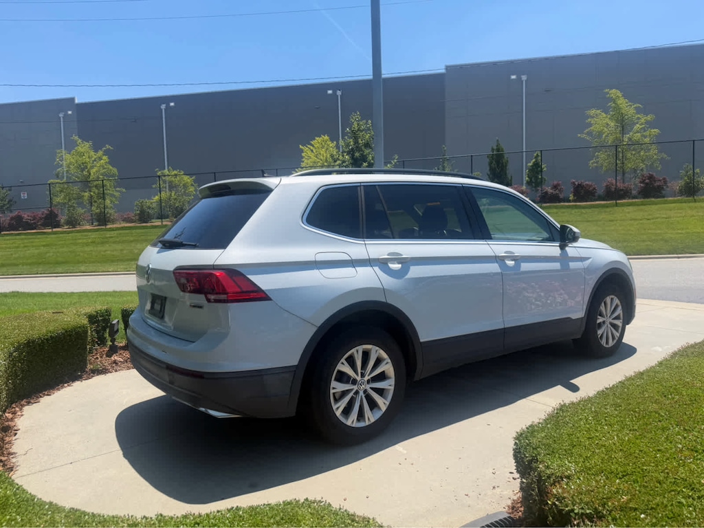 Used 2019 Volkswagen Tiguan 2.0T SE 4MOTION SUV