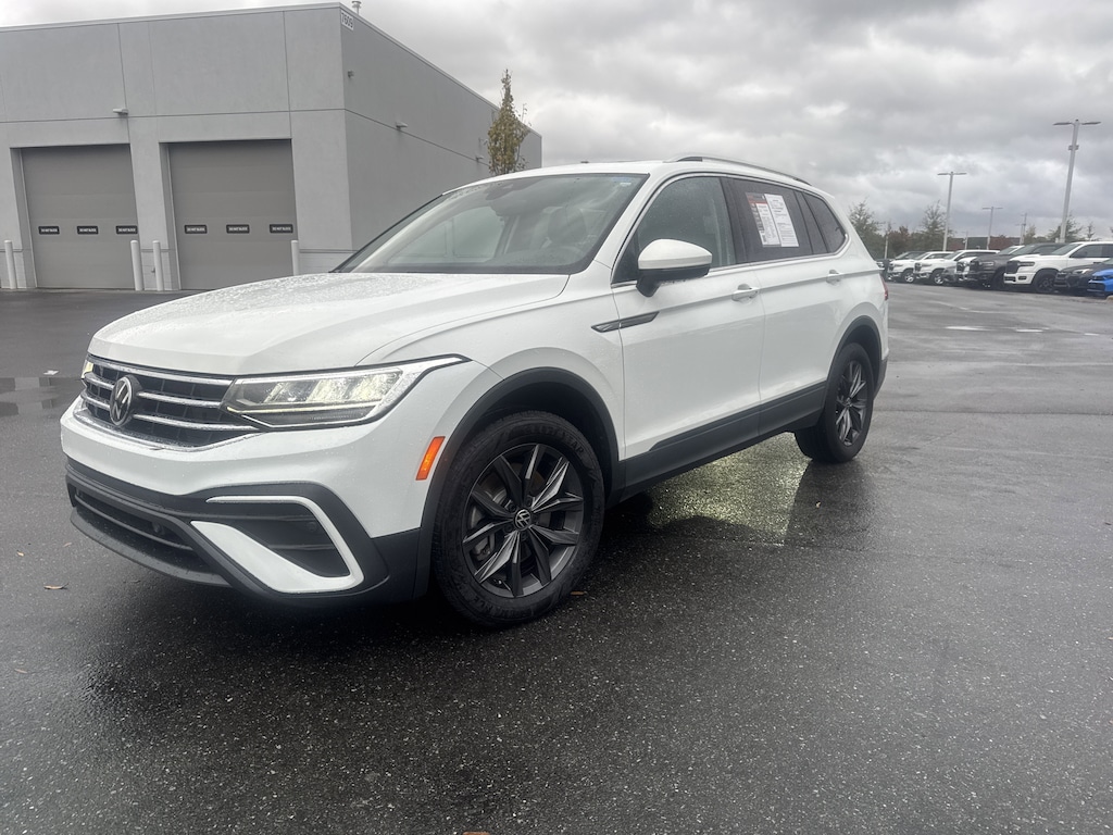 Certified 2022 Volkswagen Tiguan 2.0T SE SUV