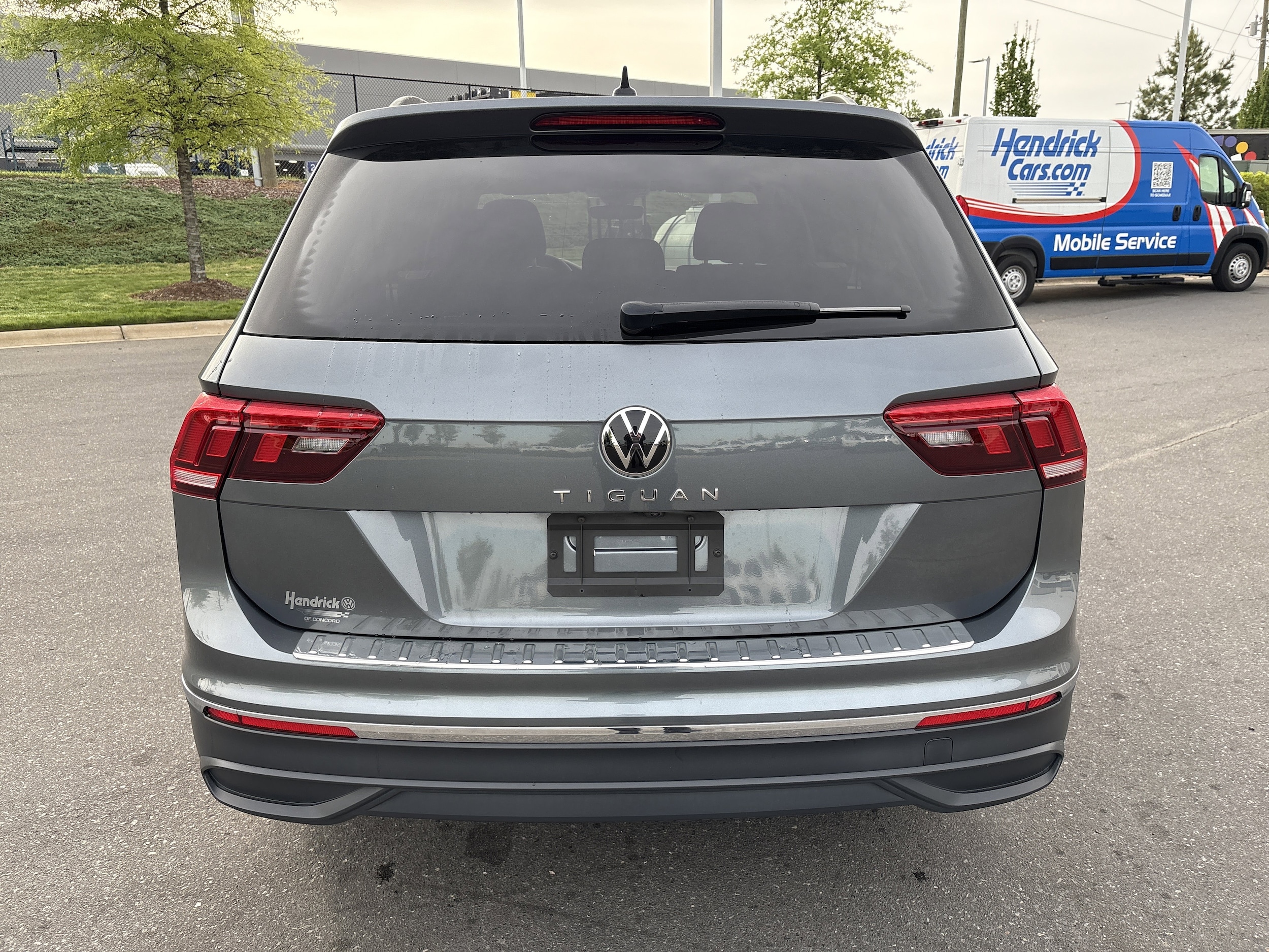 2023 Volkswagen Tiguan 2.0T S photo 3