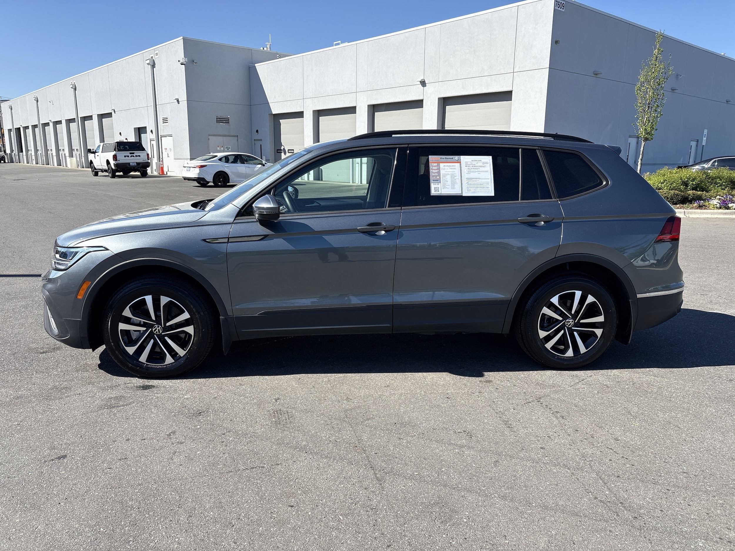2024 Volkswagen Tiguan 2.0T S photo 5