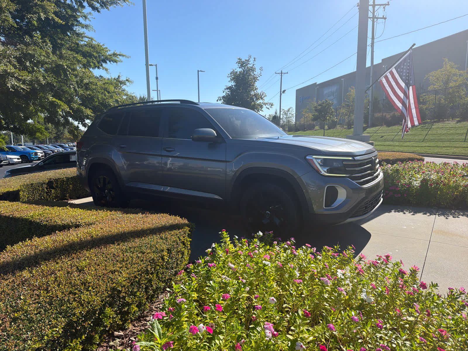 2024 Volkswagen Atlas 2.0T SE w/Technology SUV