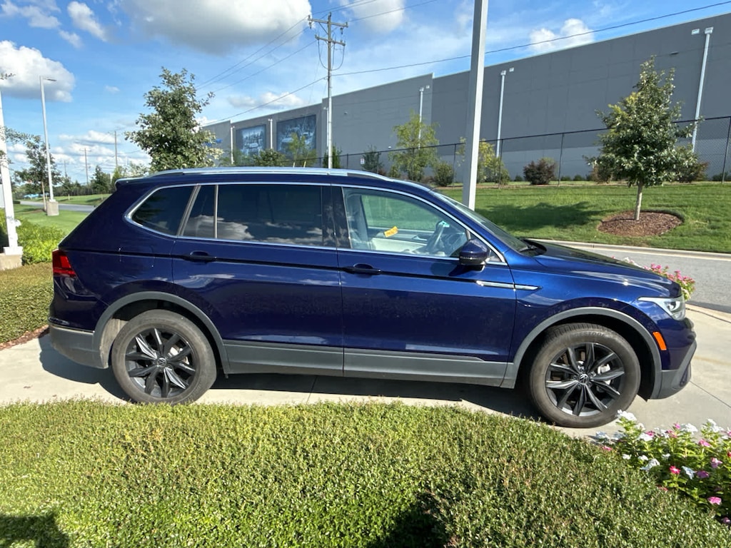 Used 2024 Volkswagen Tiguan 2.0T SE SUV