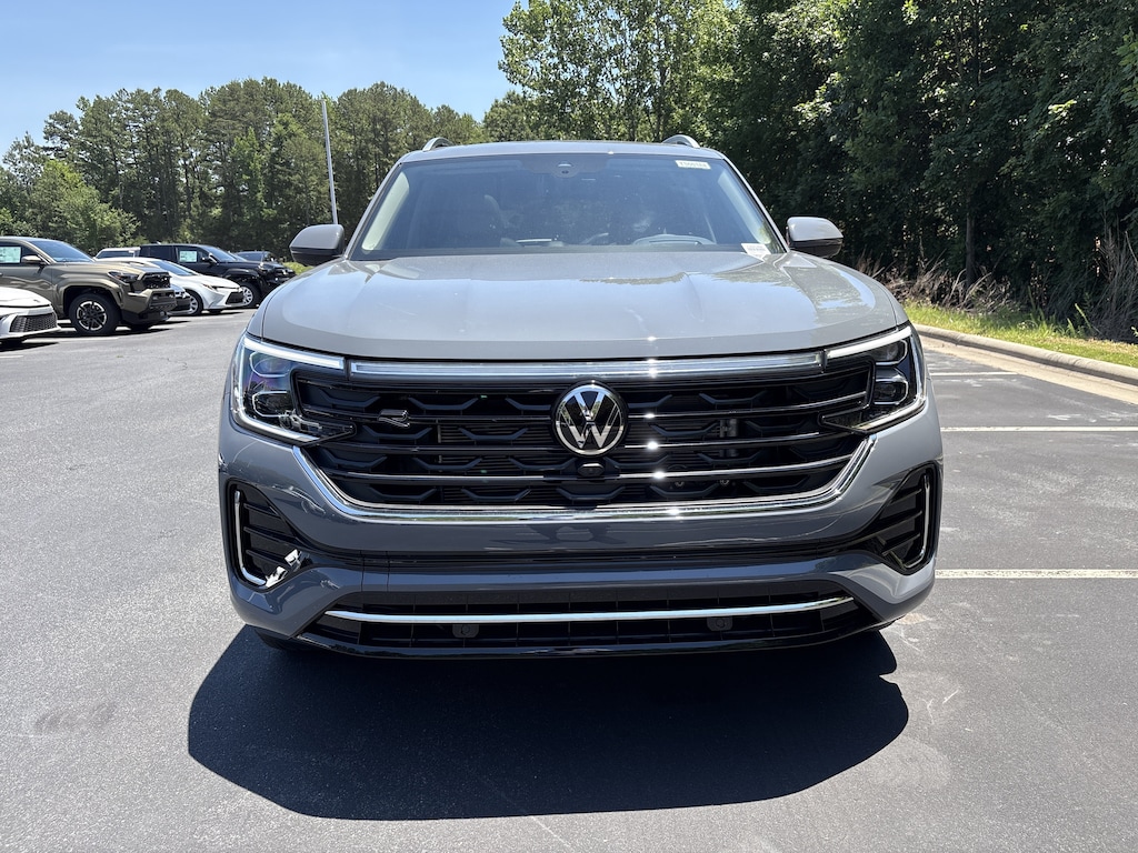 New 2026 Volkswagen Atlas 2.0T SEL Premium R-Line SUV