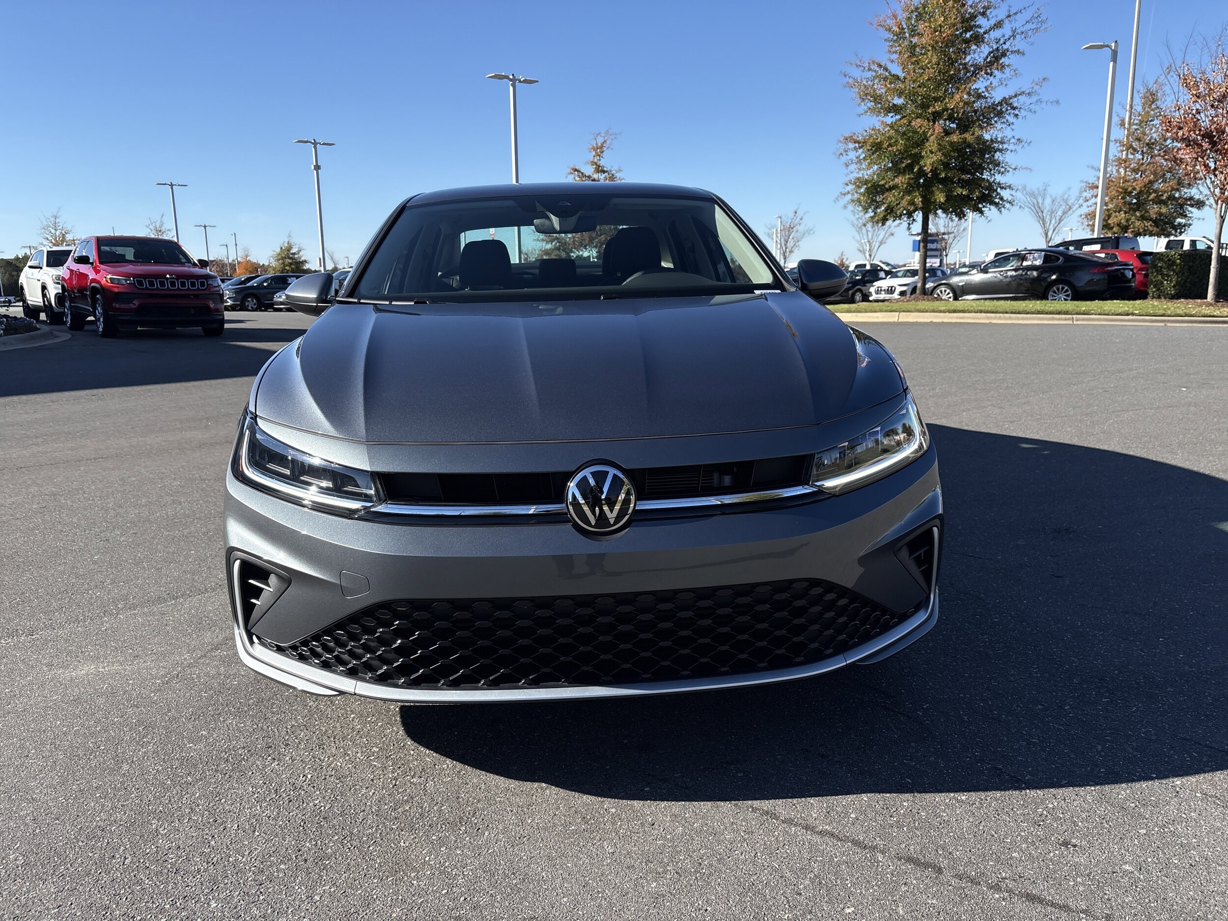 2025 Volkswagen Jetta 1.5T S photo 3