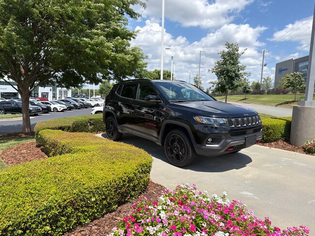 2023 Jeep Compass Trailhawk SUV