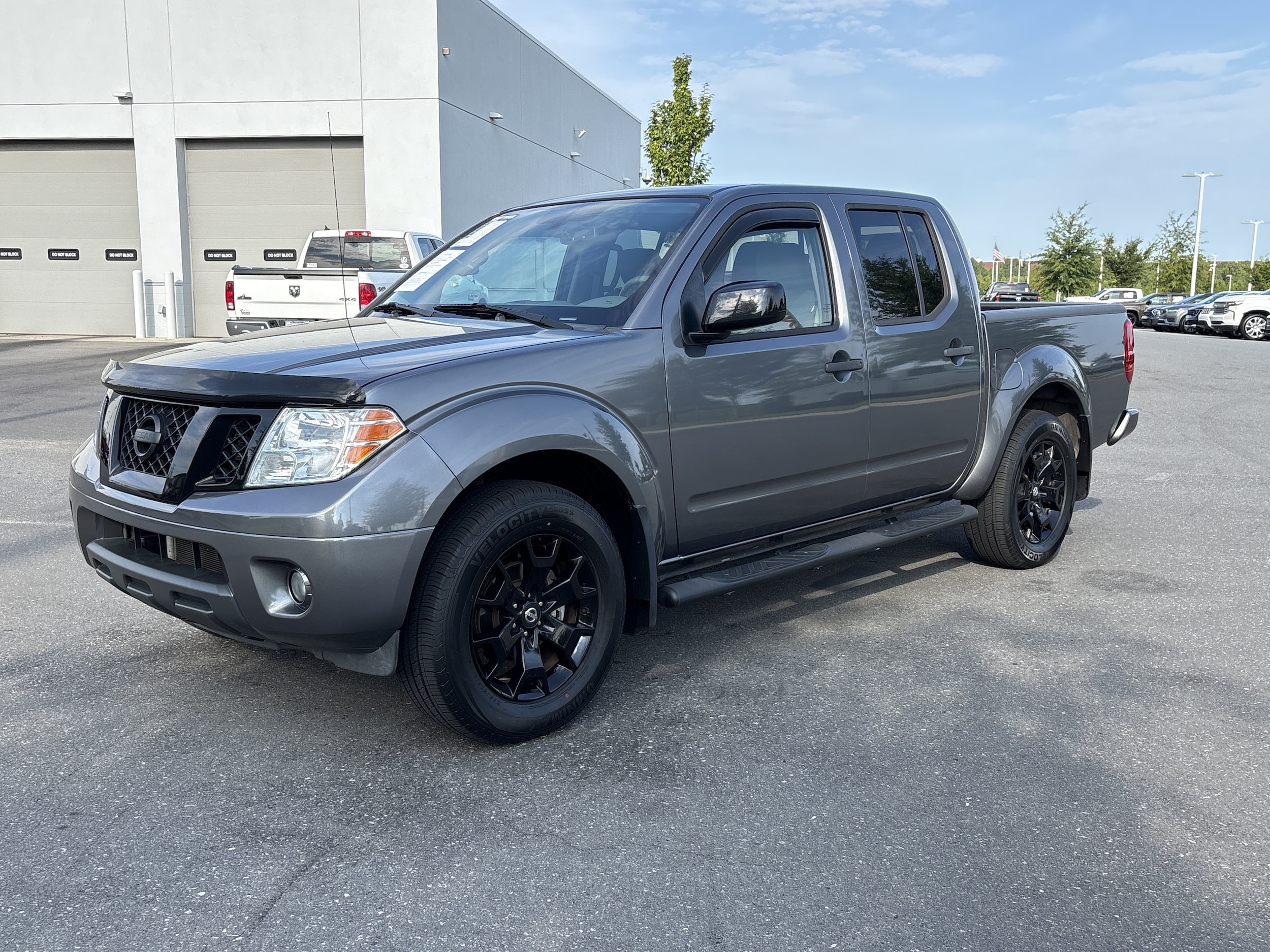 2020 Nissan Frontier SV