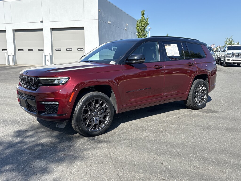Used 2023 Jeep Grand Cherokee L Summit SUV