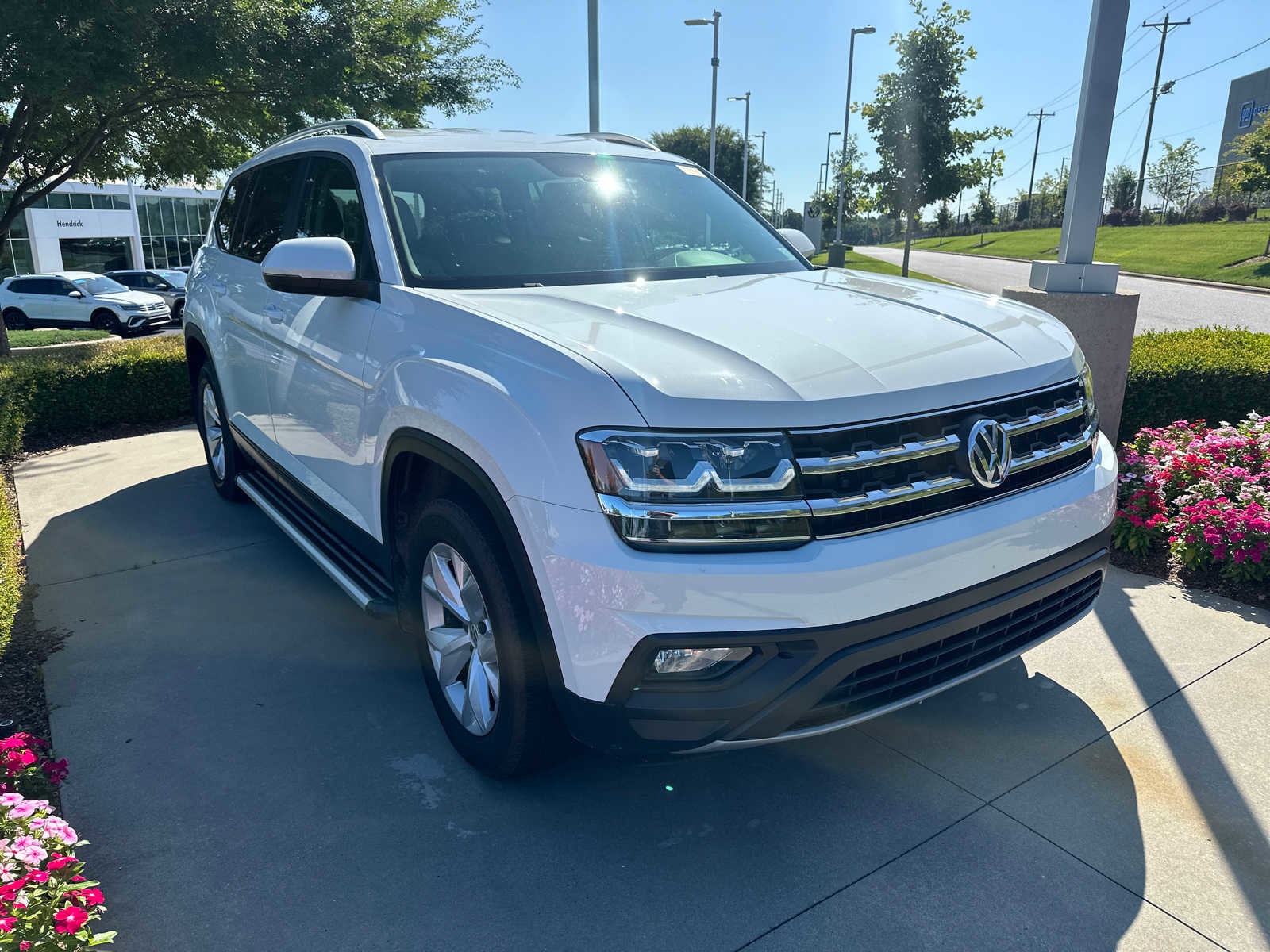 Used 2018 Volkswagen Atlas SE with VIN 1V2CR2CA7JC530774 for sale in Concord, NC