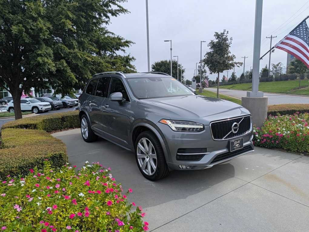 Used 2019 Volvo XC90 T6 Momentum SUV