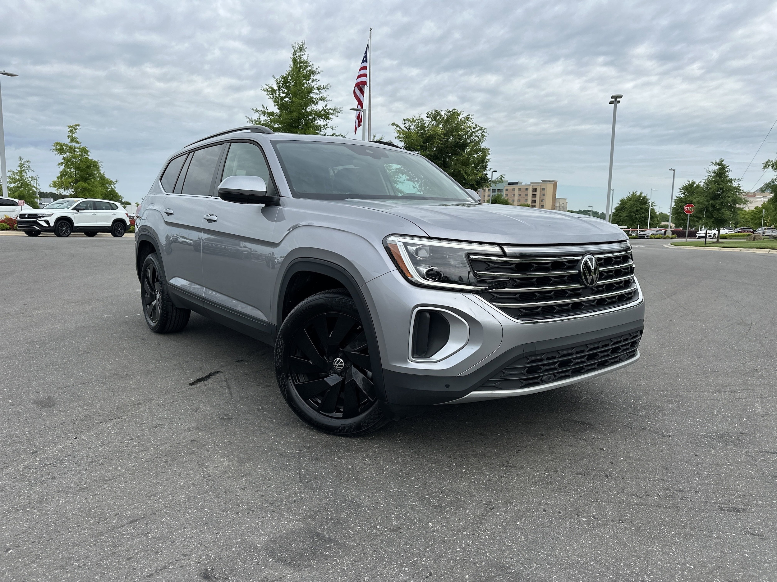 Certified 2024 Volkswagen Atlas SE w/Tech with VIN 1V2JR2CAXRC578840 for sale in Concord, NC
