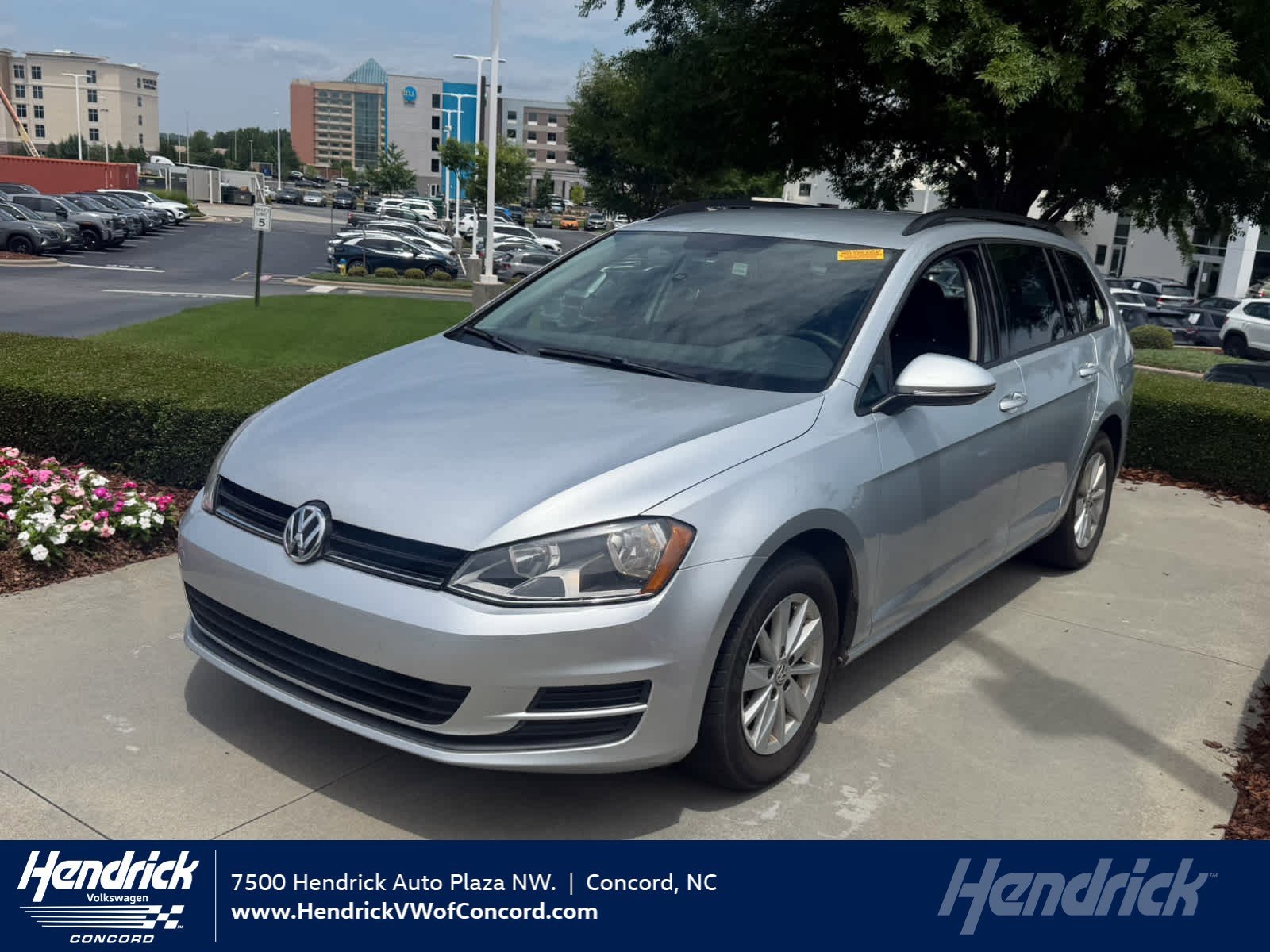 Volkswagen Golf SportWagen TSI S 4-Door Automatic