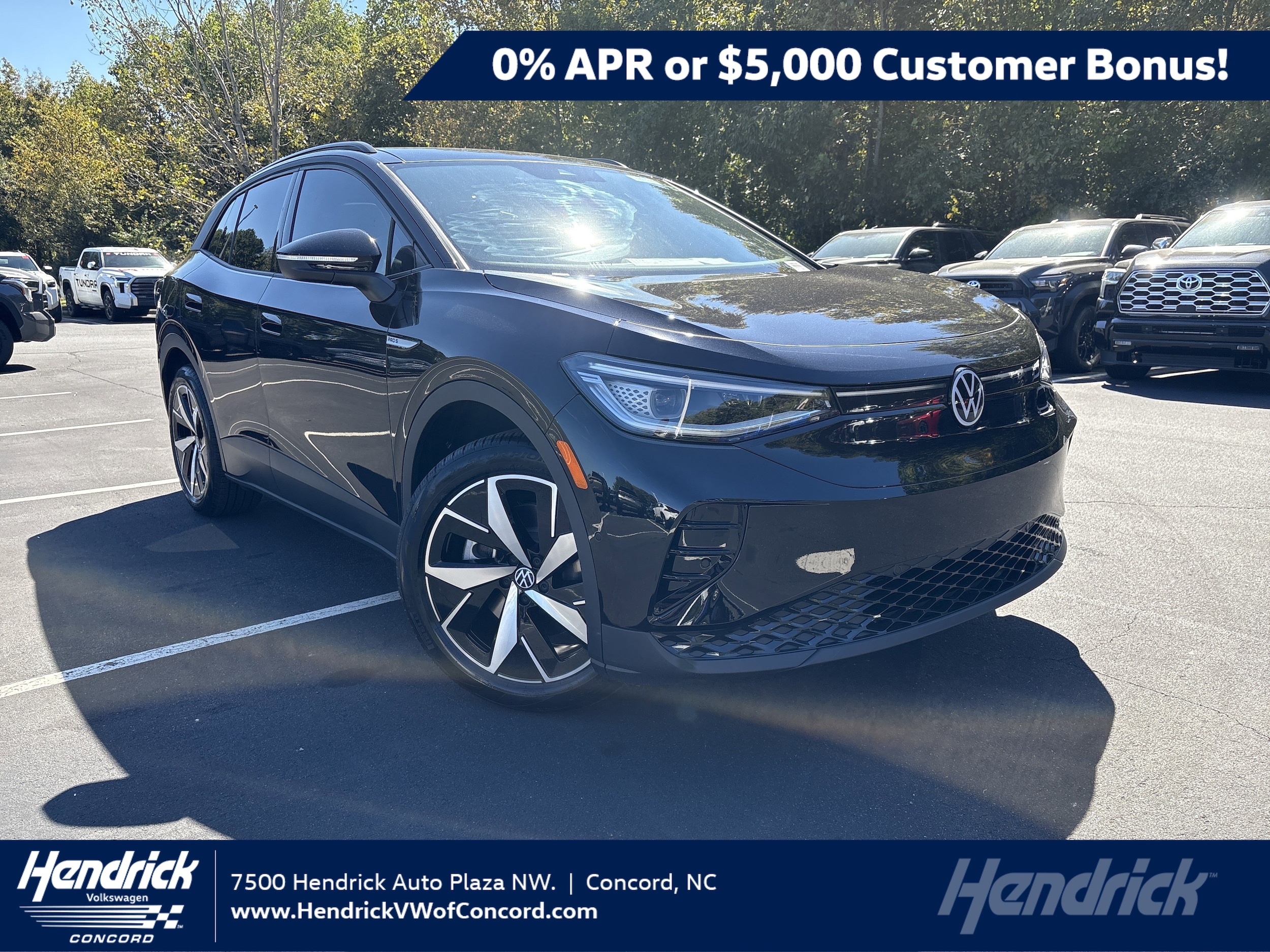 2025 Volkswagen ID.4 PRO S's photo